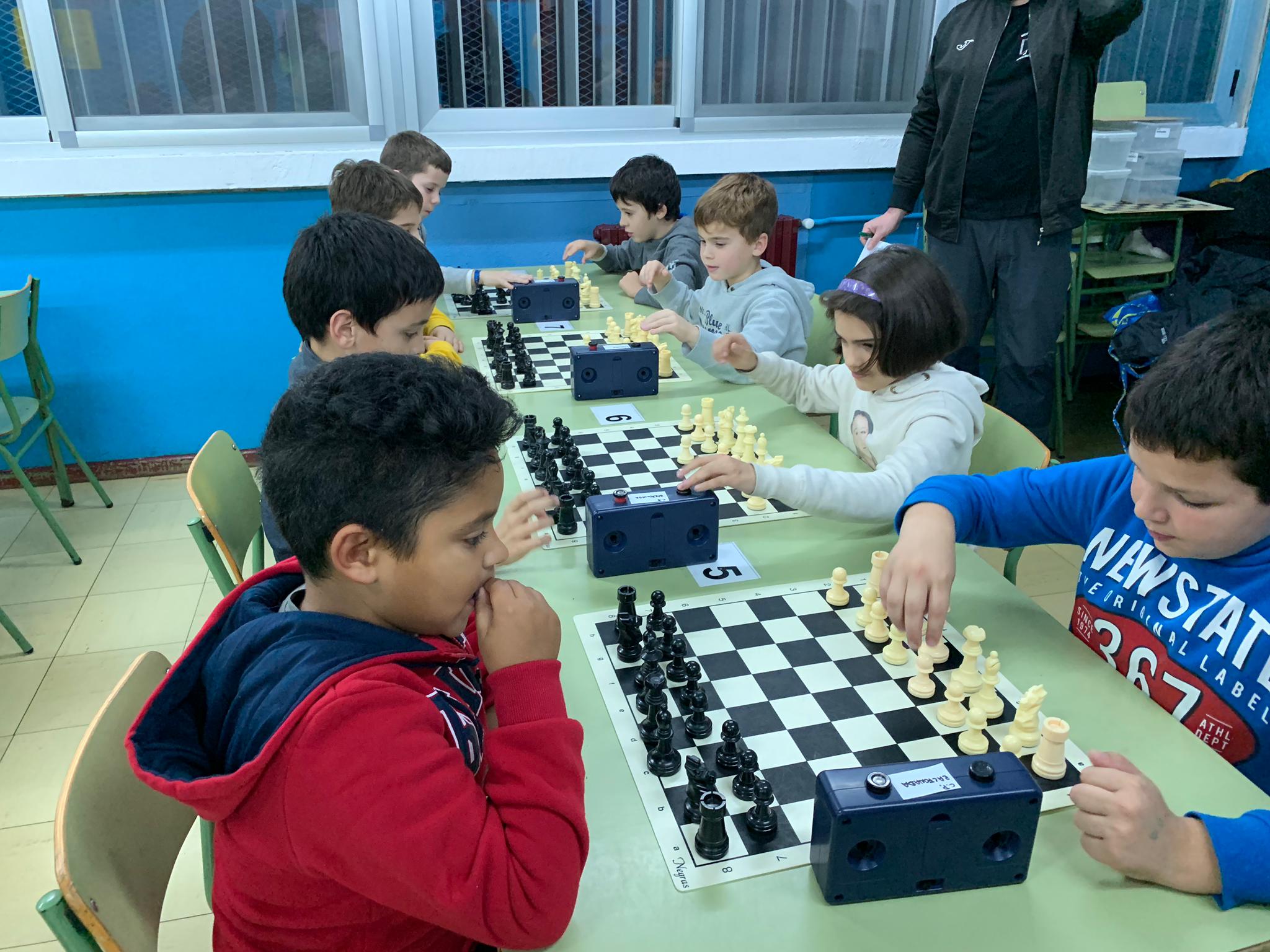Ajedrez a la Escuela | ENCUENTRO DE AJEDREZ EN ZALFONADA