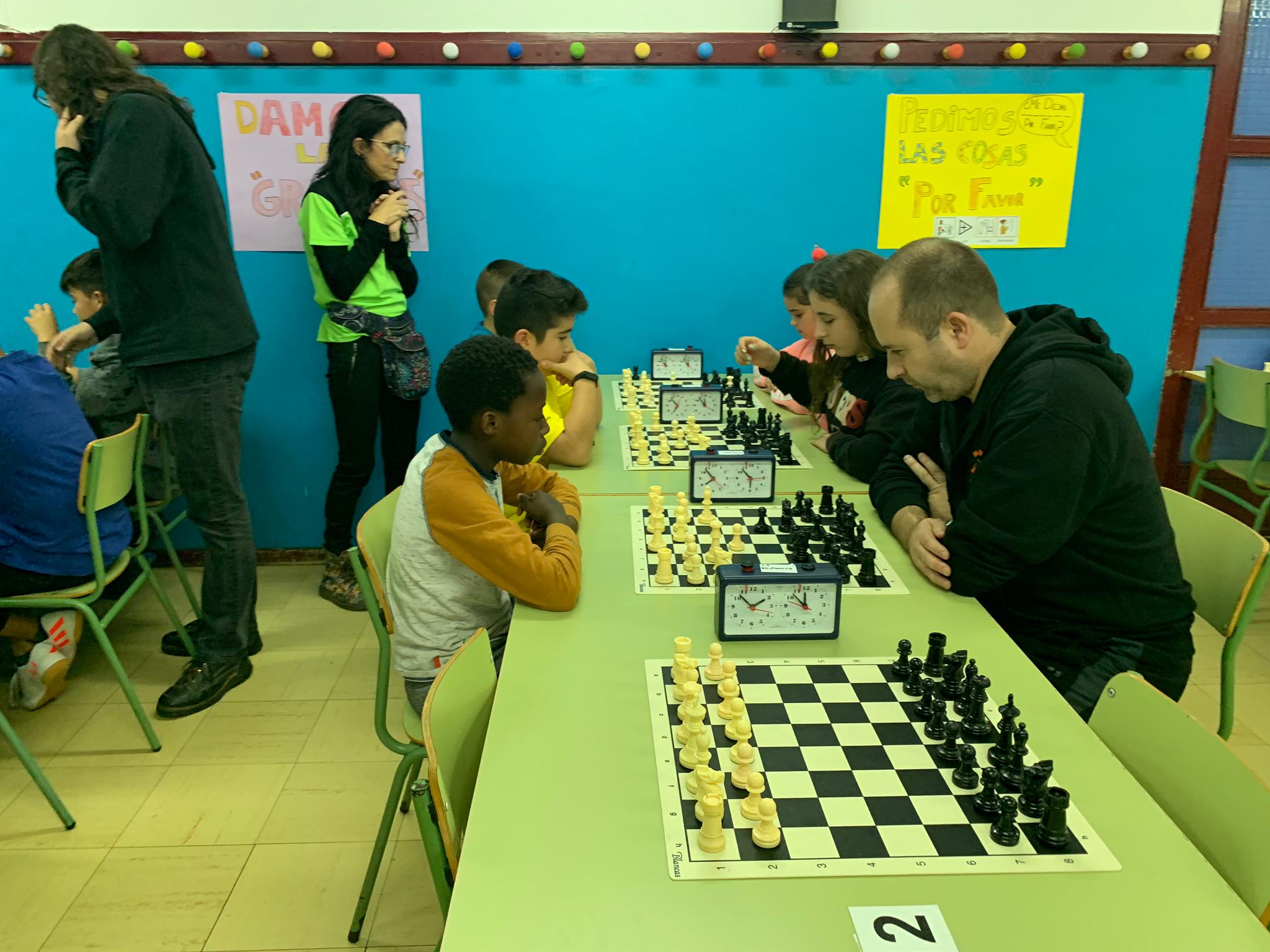 Ajedrez a la Escuela | ENCUENTRO DE AJEDREZ EN ZALFONADA